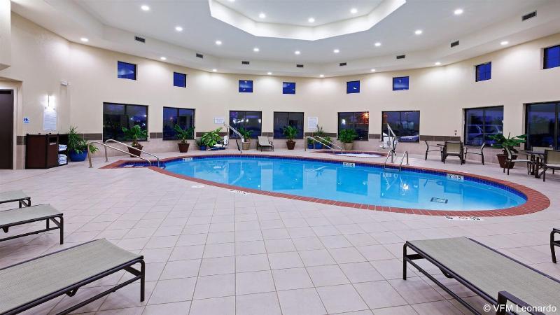 Holiday Inn Express Hotels & Suites Greenville-Spartanburg/Duncan By Ihg Exterior foto